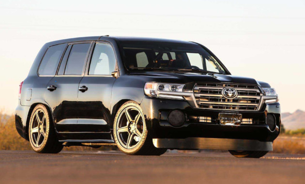 Toyota разогнала Land Cruiser до 370 км/ч