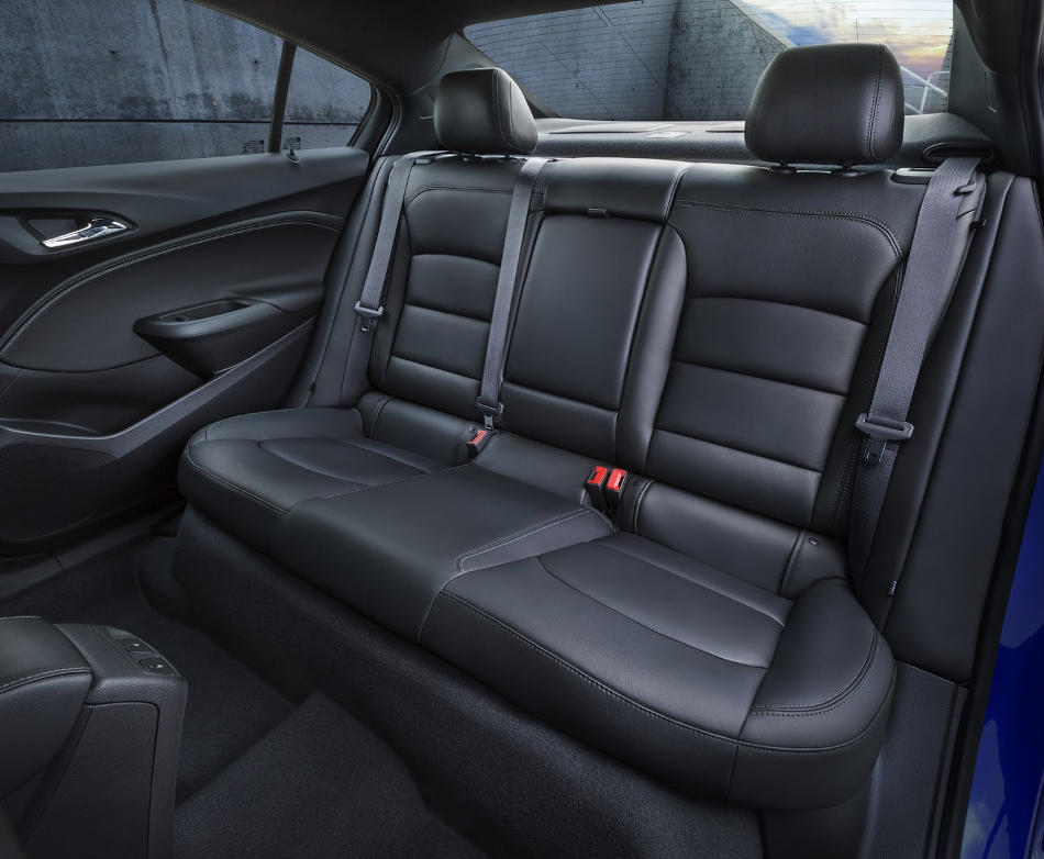 Новые седан и хэтчбек Chevrolet Cruze 2016 (фото, цена)