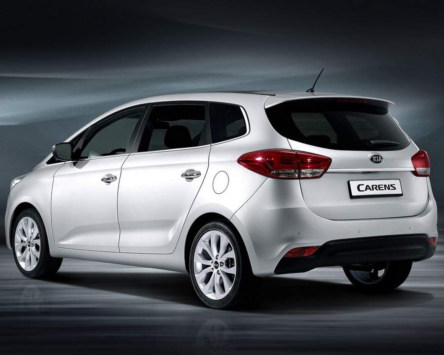 Kia Carens 2013: цена, фото, характеристики