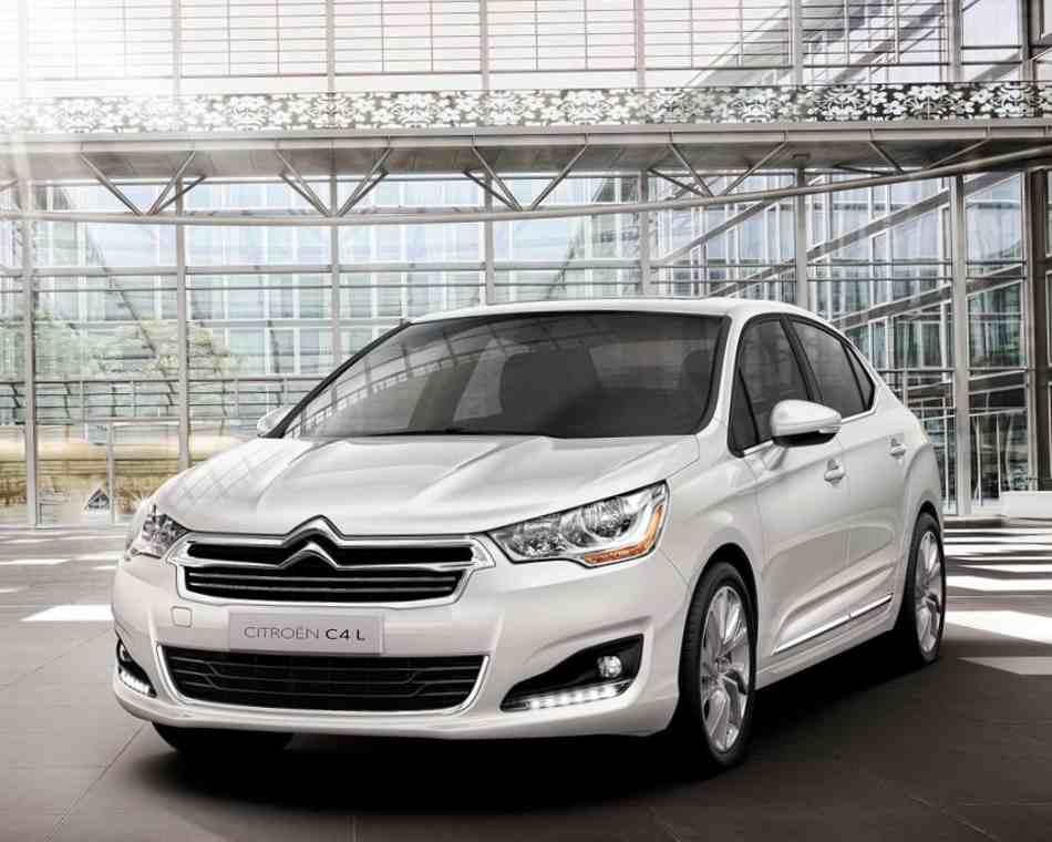 Citroen C4 L 2013: цена, фото, характеристики