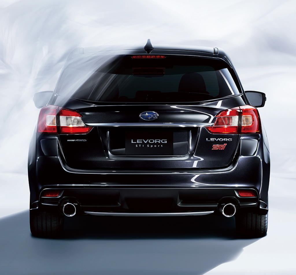 «Заряженный» универсал Subaru Levorg STI Sport 2016–2017 (фото, цена)