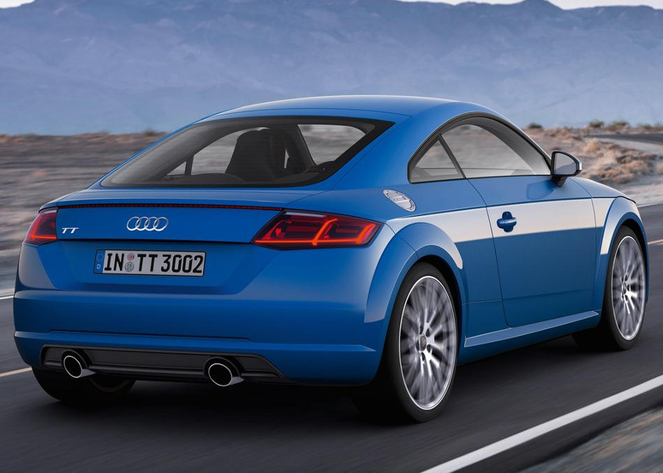 Новая Audi TT Coupe 2015 стала легче и мощнее