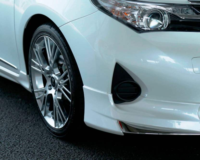 Тюнинг Toyota Auris 2013 от Modellista (фото)