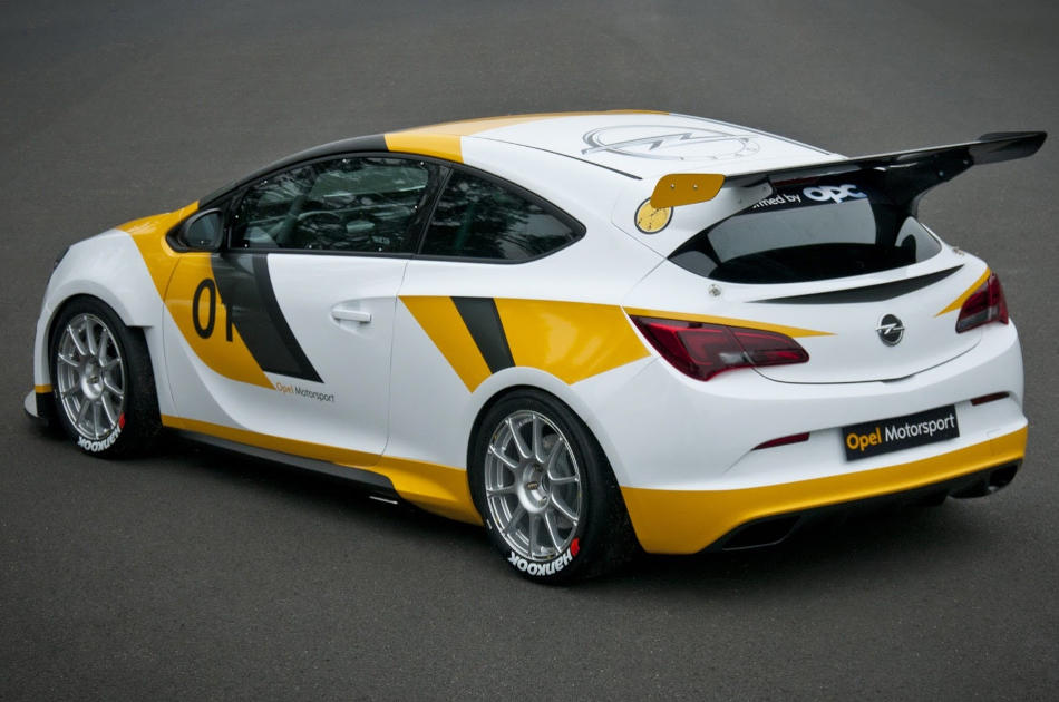 Озвучены российские цены на Opel Astra OPC Motorsport 2014