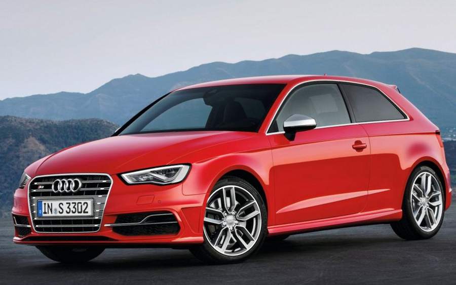 Цены на 3-дверный хетчбэк Audi S3 2014 в России