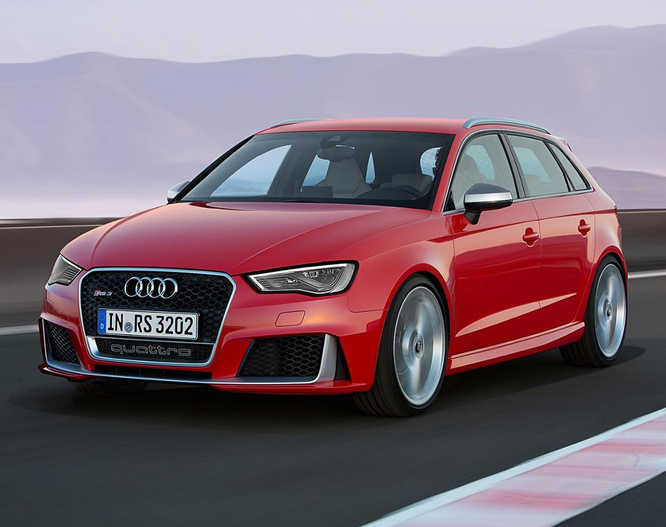 «Заряженный» Audi RS3 Sportback 2016 в России (цена, фото)