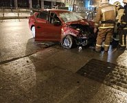 Два человека сгорели в автомобиле BYD в ДТП на Лиговском проспекте в Петербурге 