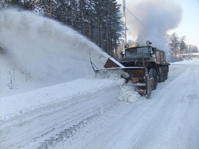 На федеральных дорогах в Алтайском крае из-за непогоды мобилизована техника