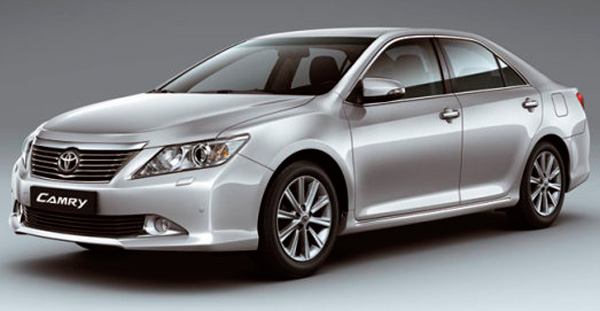 Седан Toyota Camry 2012