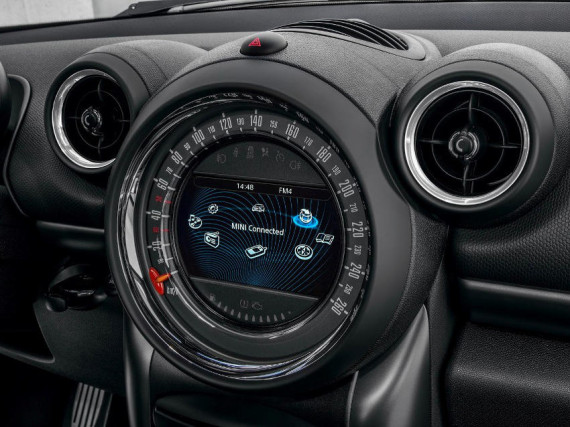 Информация о обновленном MINI Countryman 2015