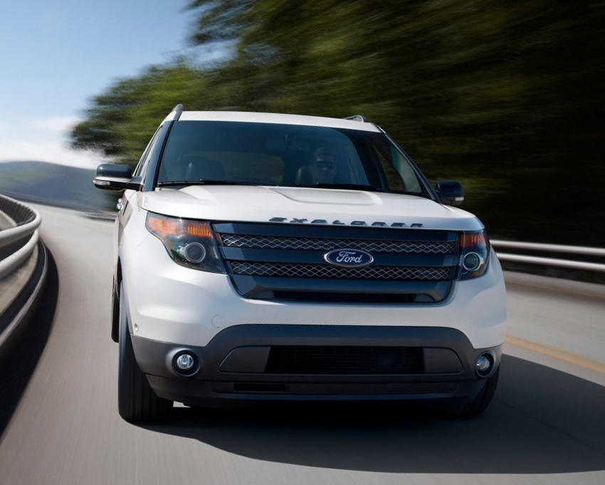 Цены на Ford Explorer Sport 2013 в России