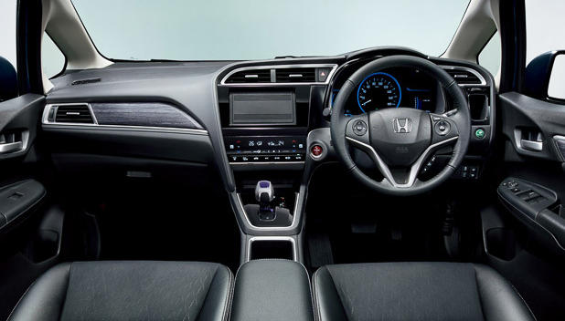 Новый универсал Honda Shuttle 2016 (фото, цена)