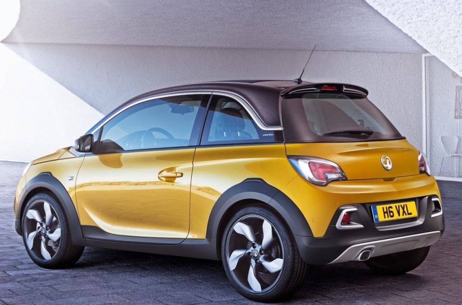 Серийный Opel Adam Rocks 2015 в Россиии