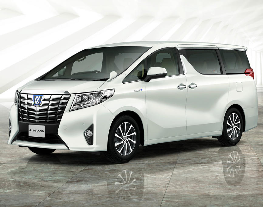 Рестайлинговый Toyota Alphard 2017-2018 в России (цена, фото)