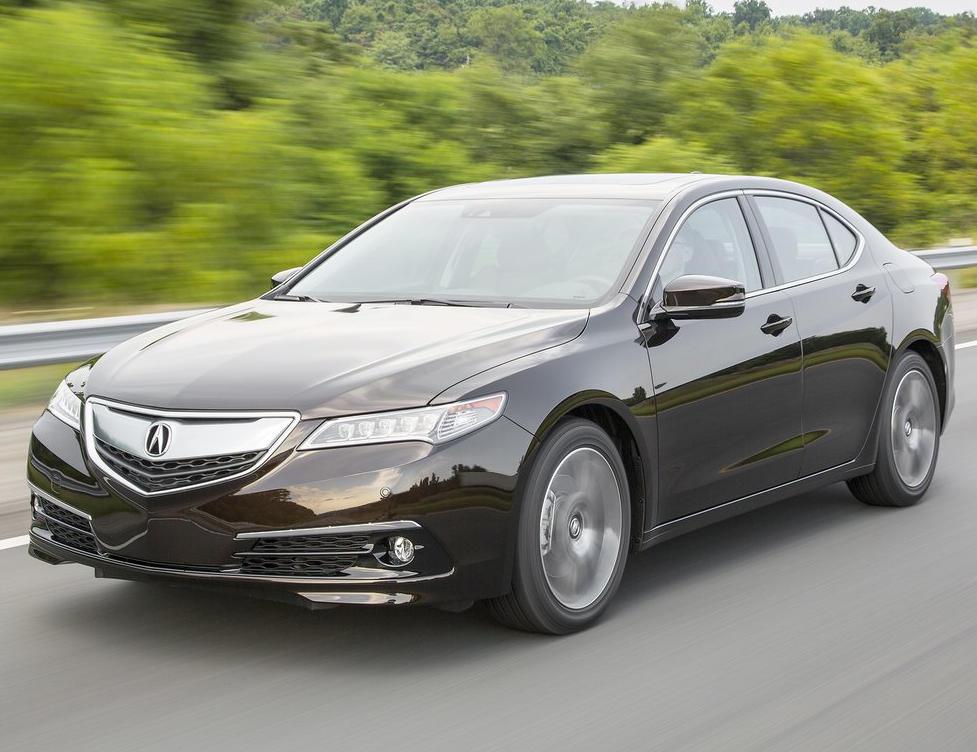 Цены на новый седан Acura TLX 2015 в России