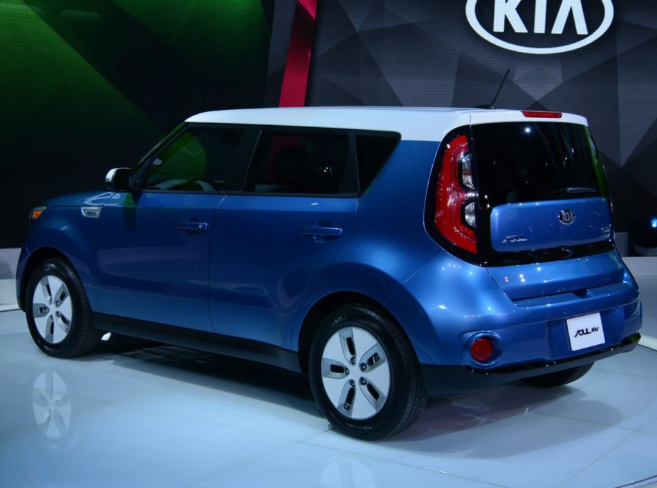 Электрический Kia Soul EV 2015