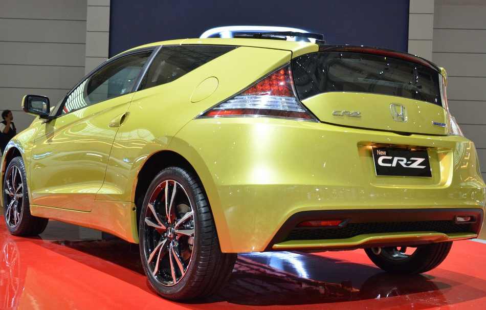 Honda CR-Z 2013: цена, фото, характеристики