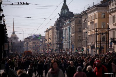 Движение в центре Петербурга ограничат 17 февраля из-за Крестного хода