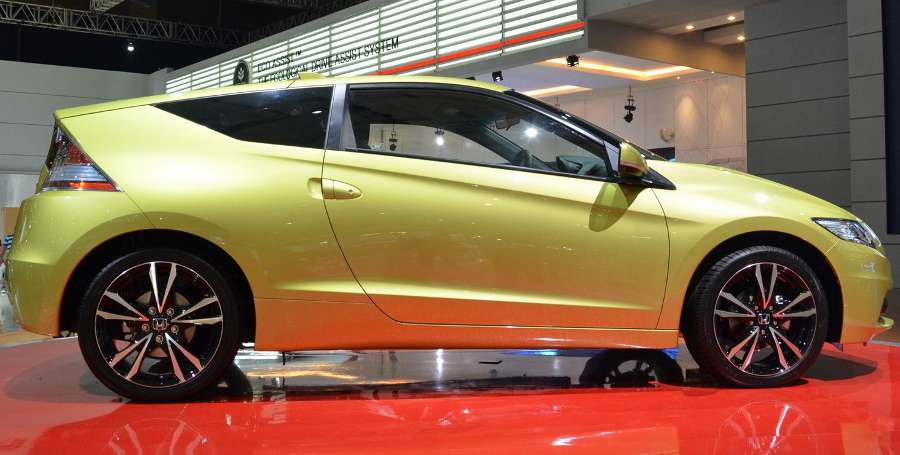 Honda CR-Z 2013: цена, фото, характеристики