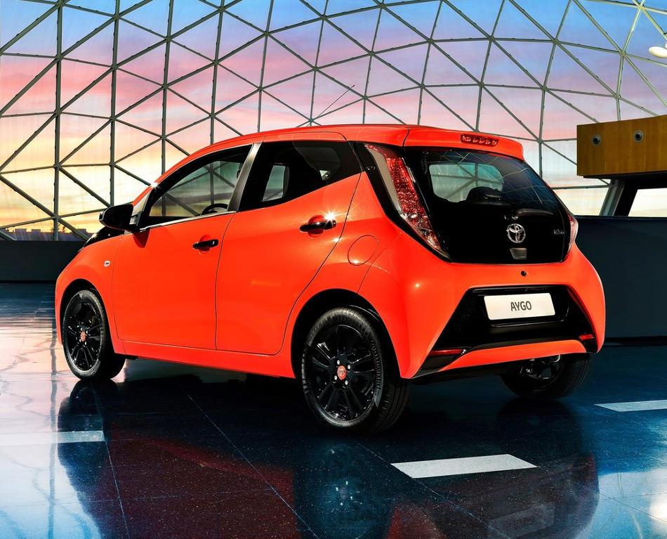 Дебютировал новый Toyota Aygo 2015