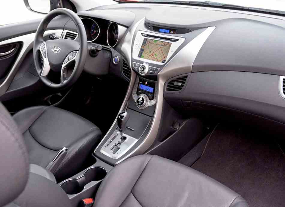 Купе и хэтчбек Hyundai Elantra 2013: характеристики, фото