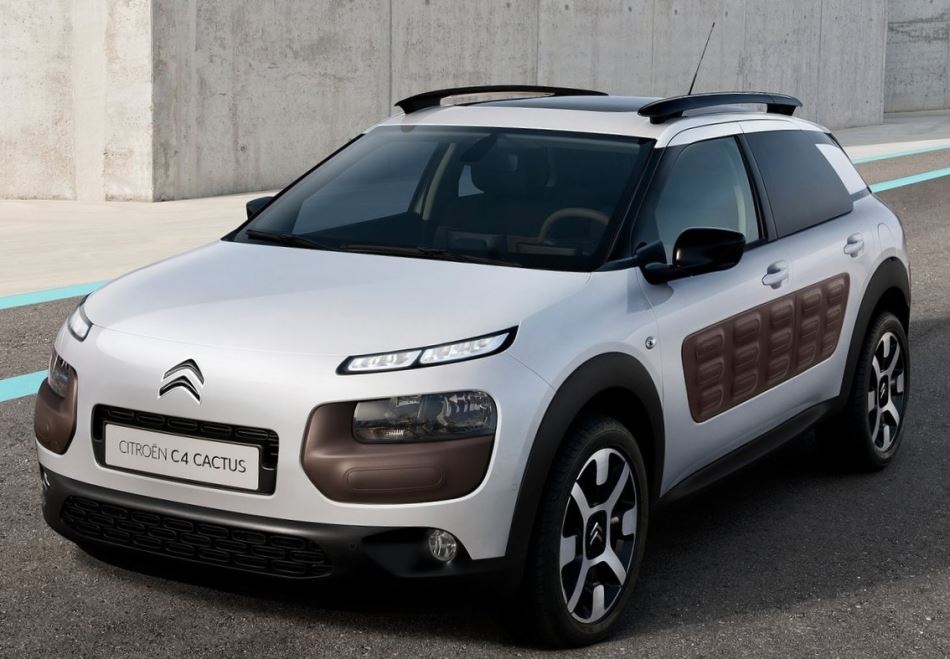 Серийный Citroen C4 Cactus 2015