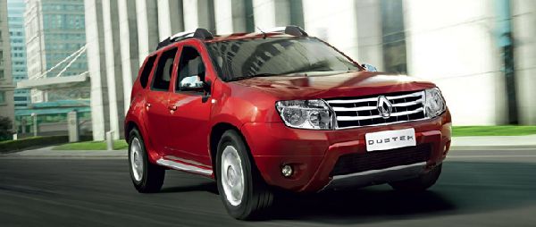 Renault Duster 2012: фото салона