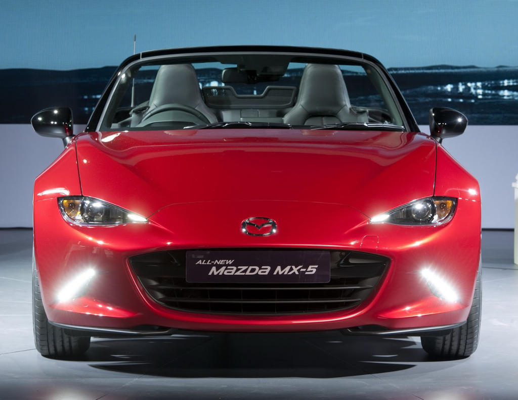 Представлен новый родстер Mazda MX-5 2015