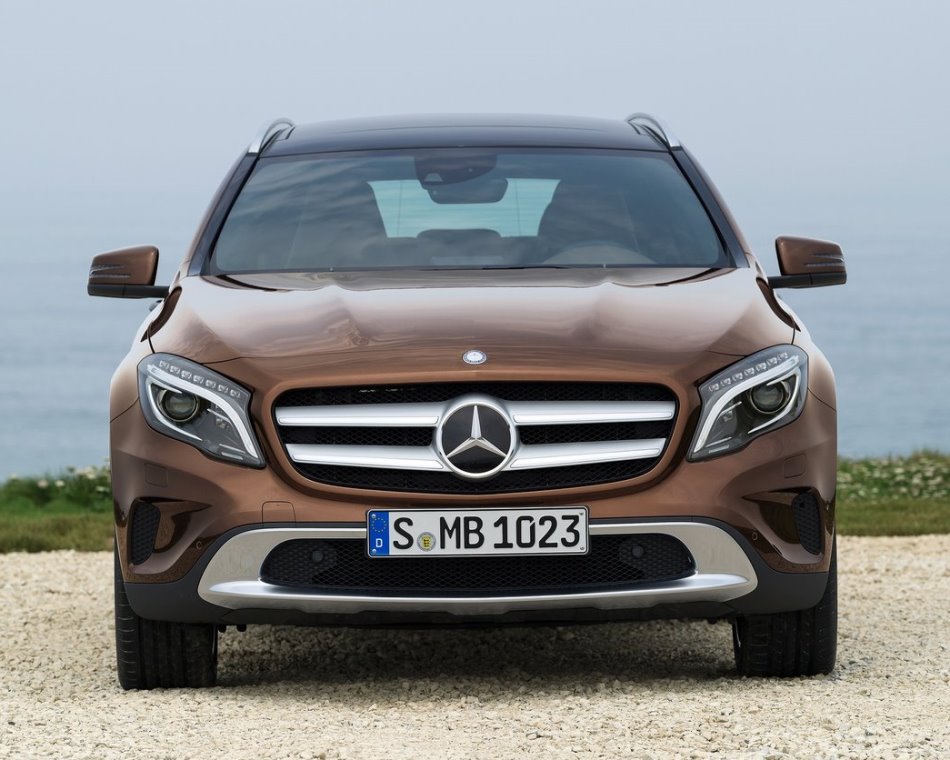 Новый кроссовер Mercedes-Benz GLA-Class 2014