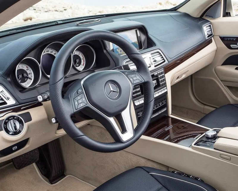 Купе и кабриолет Mercedes E-Class 2014 года