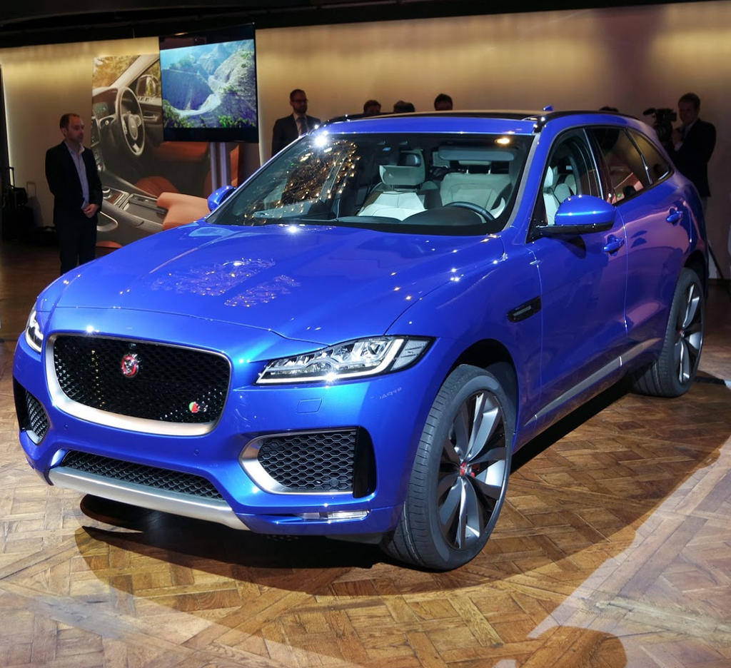 Новый кроссовер Jaguar F-Pace (фото, цена)