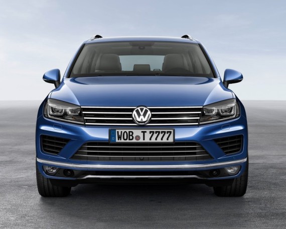 Обновленный Volkswagen Touareg 2015 в России (цена, фото)