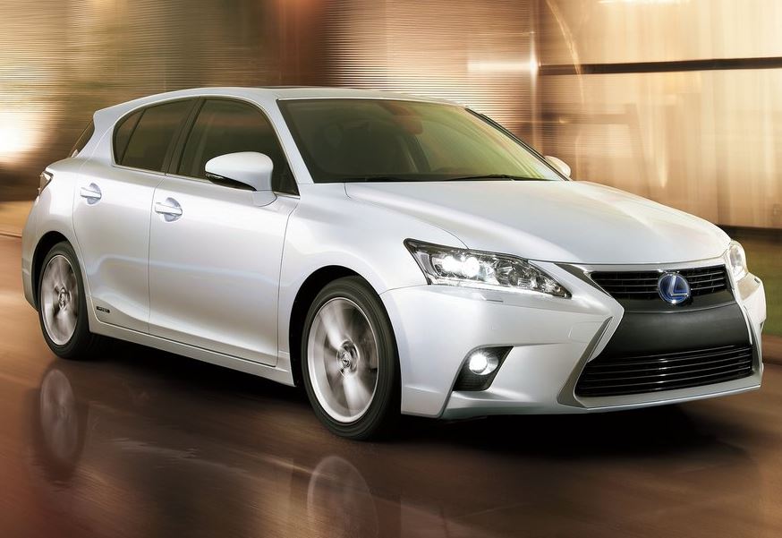 Цены на Lexus CT 200h 2014 в России