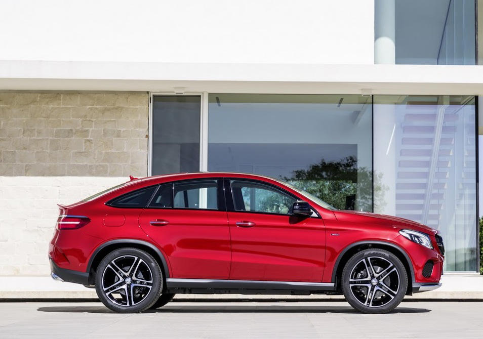 Новое купе Mercedes GLE Coupe 2016 (цена, фото)