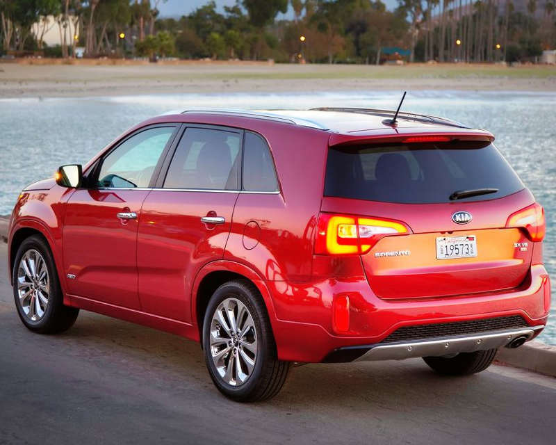 Kia Sorento 2013 — 2014: цена, фото, характеристики