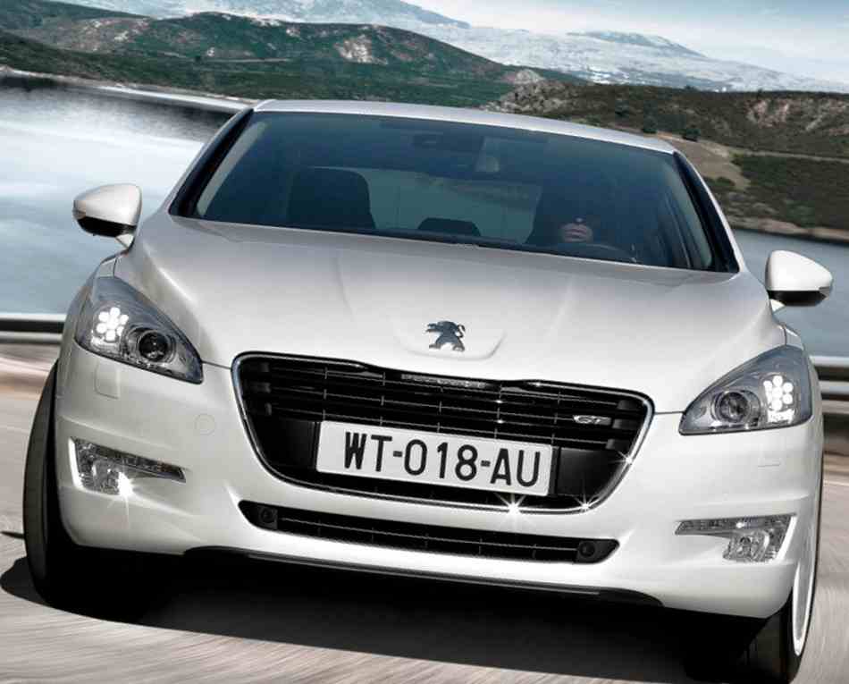 Peugeot 508 2012 в России: цены и комплектации