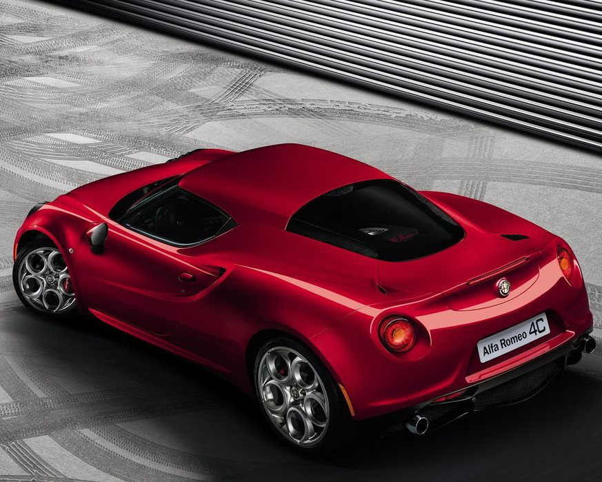 Alfa Romeo 4C 2014: цена, фото, характеристики