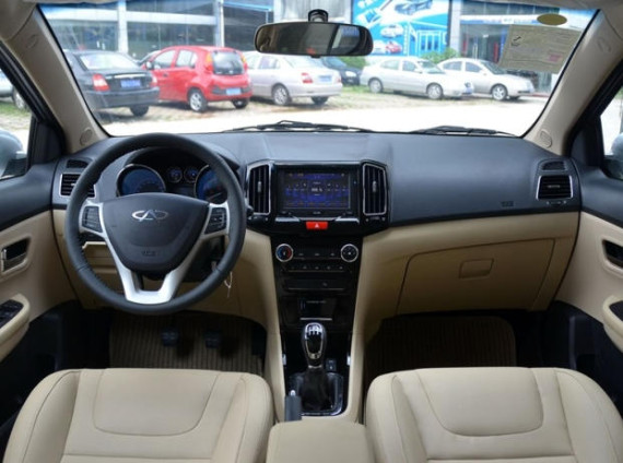 Бюджетный седан Chery Bonus 3 (A19) в России