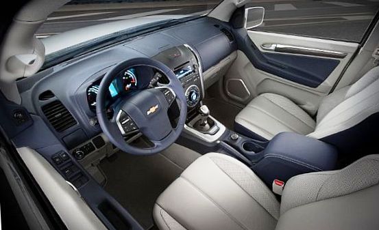 Chevrolet TrailBlazer 2013: характеристики, фото, видео