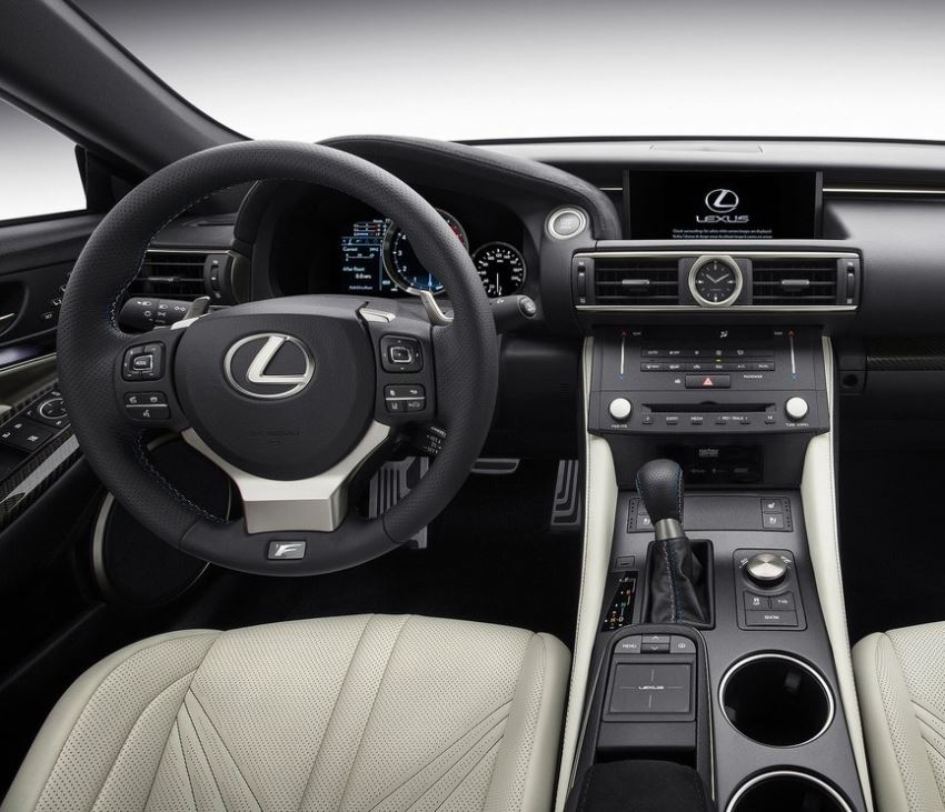 Цены на купе Lexus RC F 2015 в России