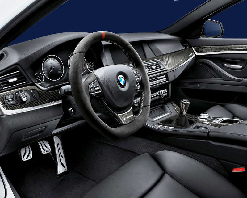 Универсал BMW 3-Series Touring 2013 от M Performance