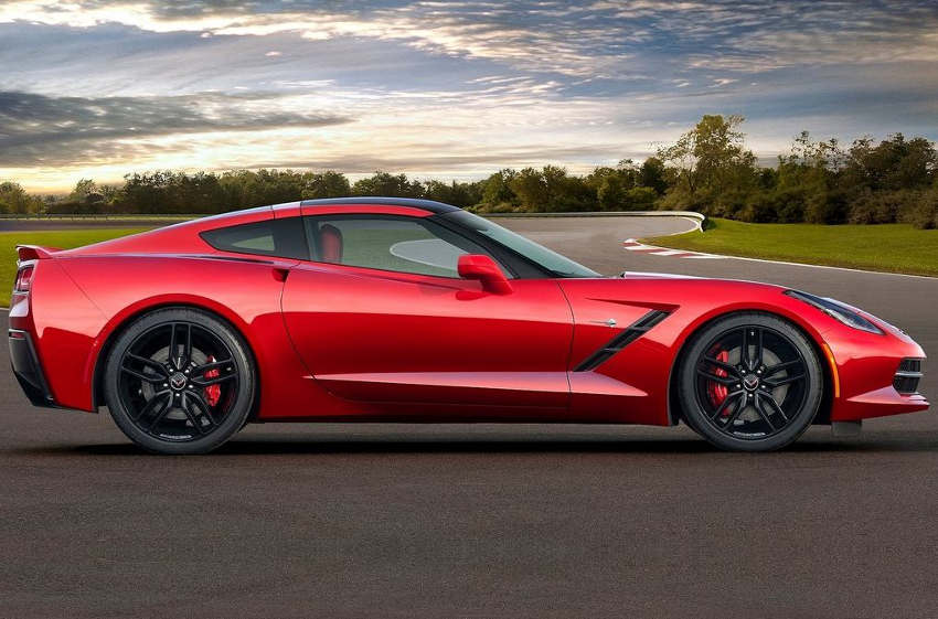 Озвучены цены Chevrolet Corvette C7 Stingray 2014 в России