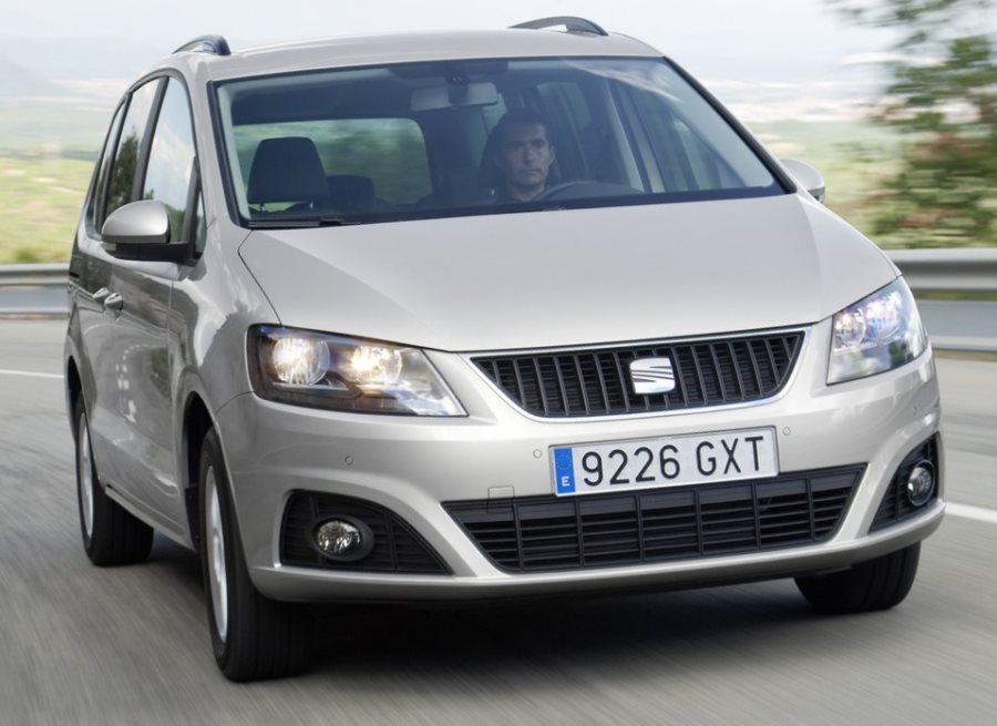 Цены на Seat Alhambra 2013 в России