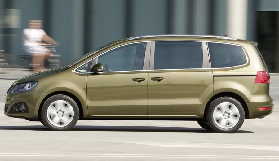 Цены на Seat Alhambra 2013 в России