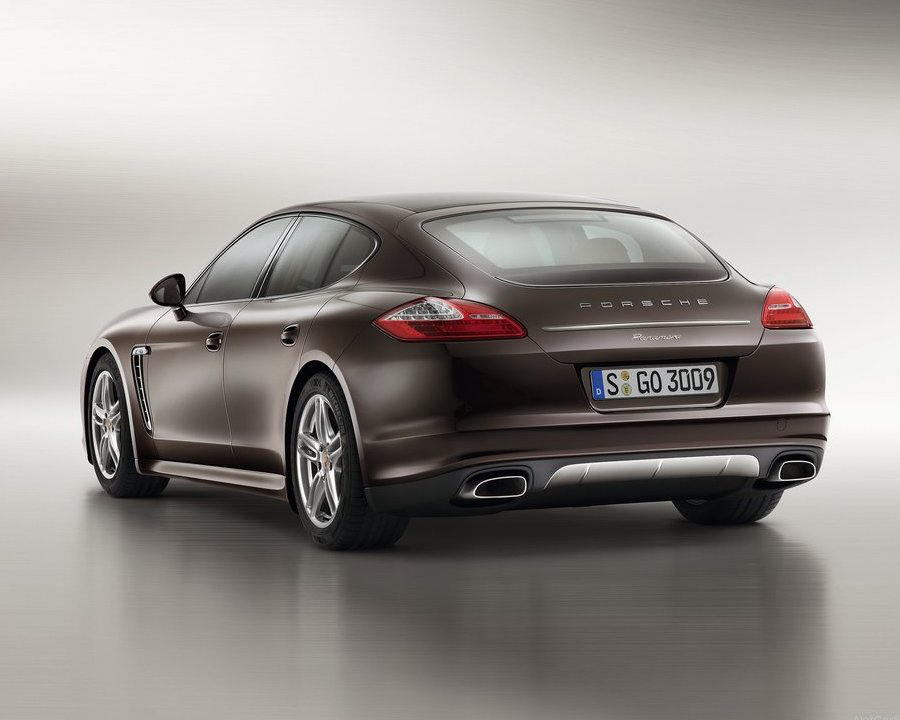 Porsche Panamera Platinum Edition 2013: цена, фото, характеристики