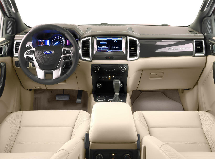 Рамный внедорожник Ford Everest 2016