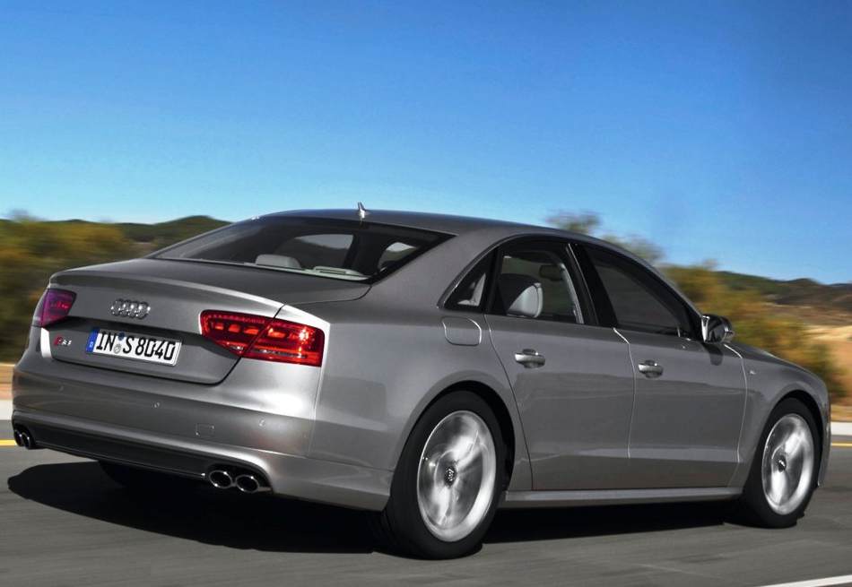 Audi S8 2012: цена, характеристики, фото