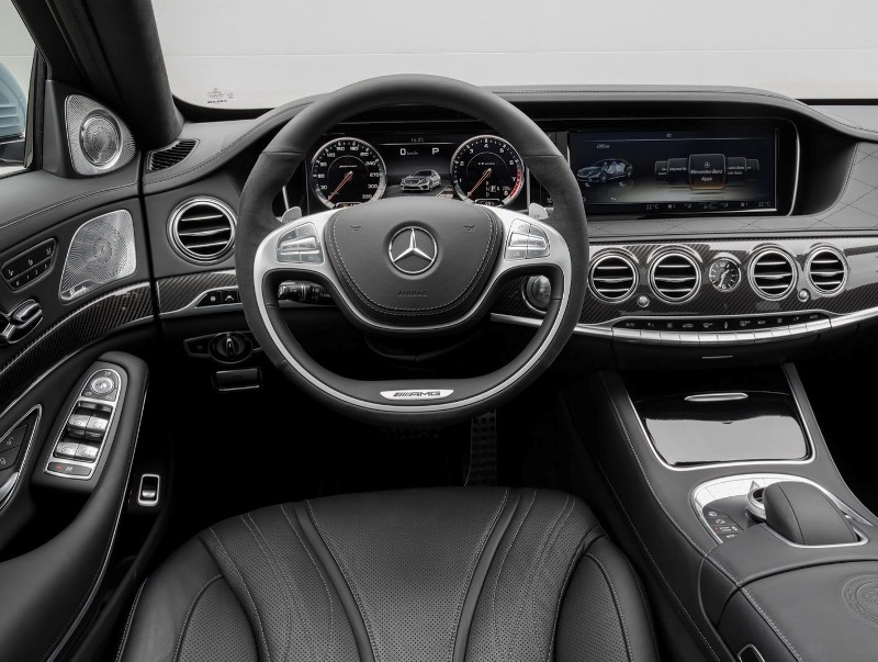 Цена Mercedes S63 AMG 2014 в России