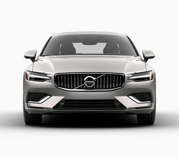 Новый Volvo S60 2019 модельного года (фото, цена, комплектации)