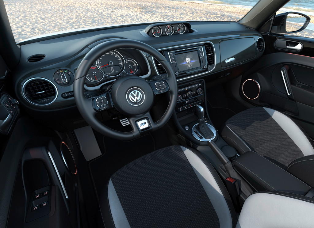 Рестайлинговый Volkswagen Beetle «Жук» 2016–2017 (цена, фото)